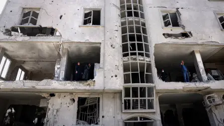 related_news_inside_blogsإسرائيل تعلن مقتل مسؤول رفيع في تجارة النفط بالحرس الثوري الإيراني