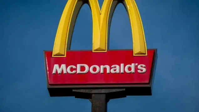 أميركا.. أكثر من 100 إصابة بتسمم غذائي بسبب وجبات من "ماكدونالدز"