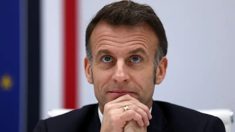 "ماكرون: الهجوم على قواتنا في العراق "غير مقبول