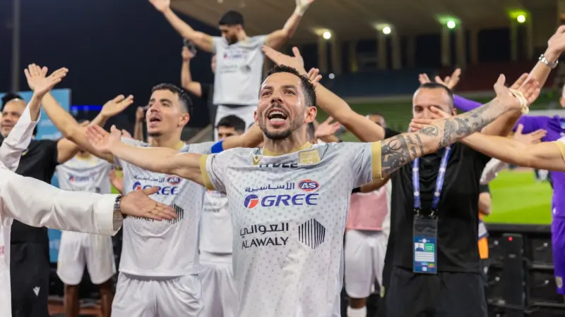 نتائج مباريات اليوم في الدوري السعودي - القادسية يُحافظ على الوصافة