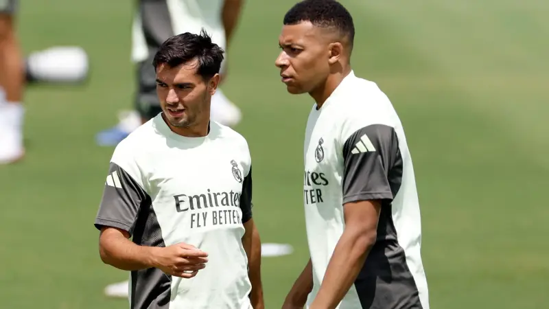 بنفيكا عازم على التعاقد مع براهيم دياز.. المغربي يقرر مستقبله