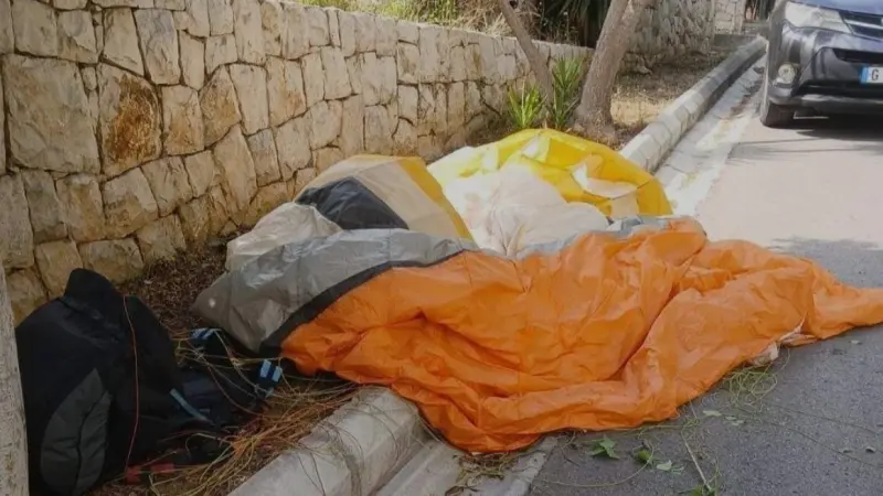 راح ضحيته شاب.. ما تفاصيل حادث الطيران الشراعي في لبنان؟