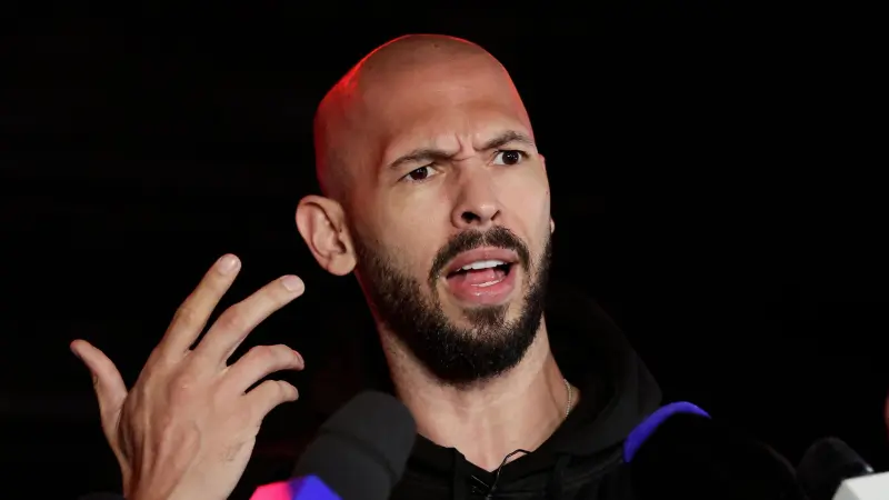 أندرو تيت يدعم دبي خلال الأزمة ويهاجم المغادرين برسالة قوية