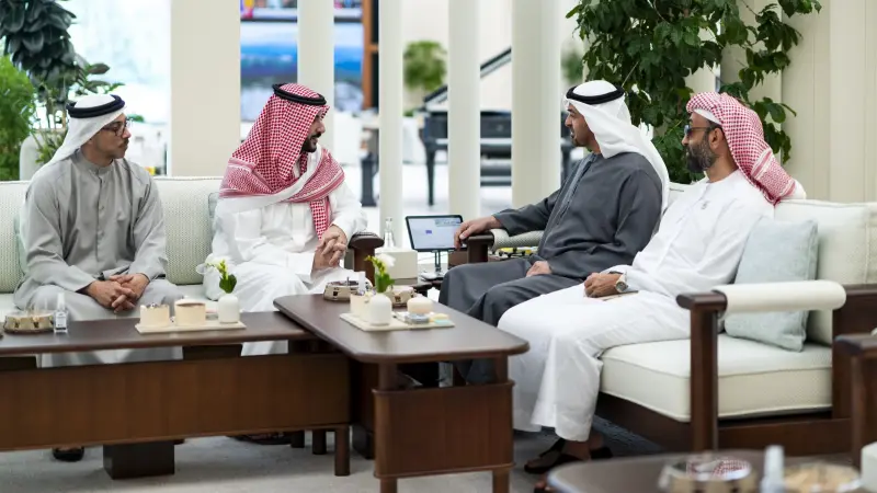 من يضمن أمن "منطقة الخليج"؟