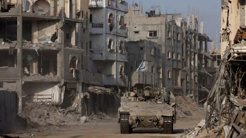 إسرائيل تعلن إصابة 5 جنود في اشتباكات مع مسلحين برفح