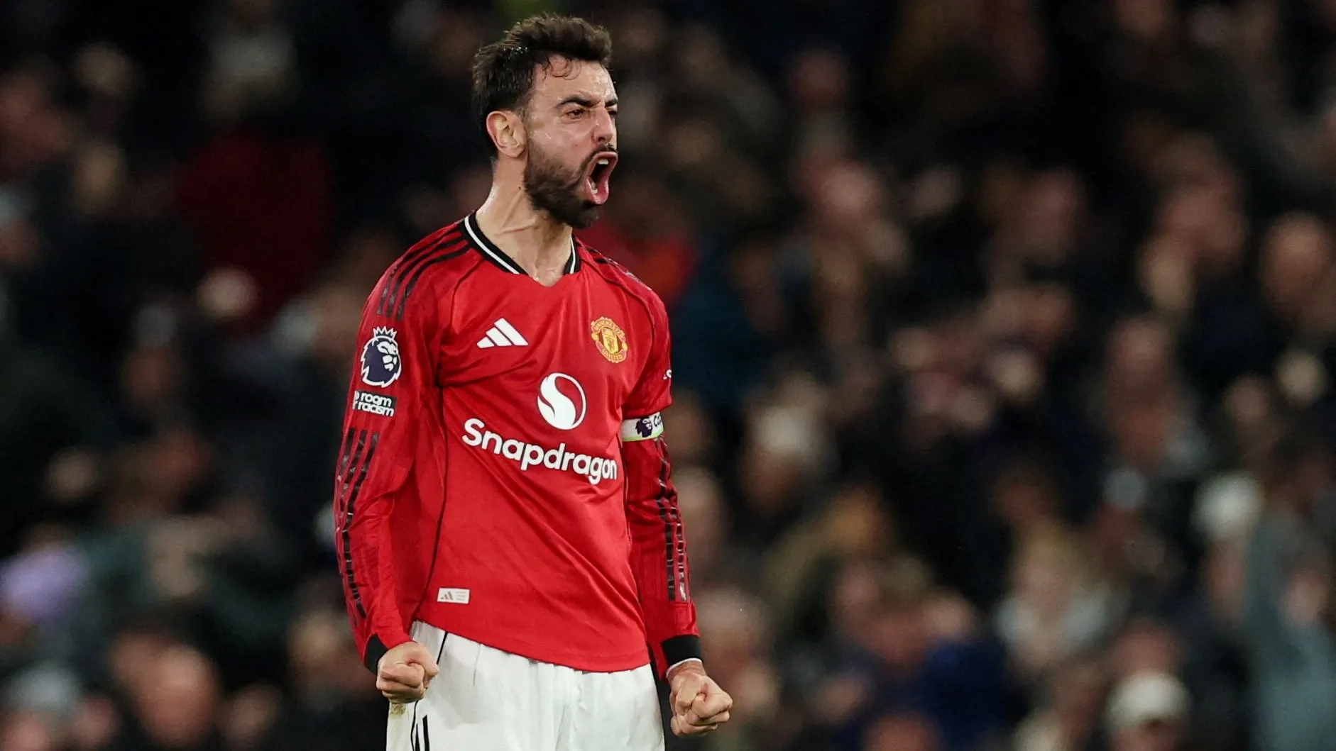 برونو فيرنانديز يتهم مانشستر يونايتد اتهاما خطيرا 