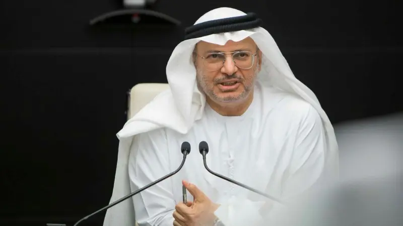 أنور قرقاش: لا يمكن للمنطقة أن تستمر في حالة اللاحرب واللاسلم