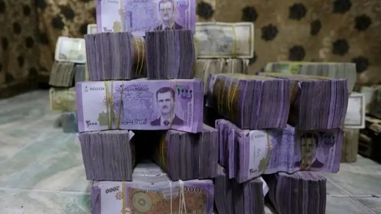 سعر صرف الدينار الأردني مقابل الليرة السورية اليوم.. ارتفاع طفيف في السوق الرسمي