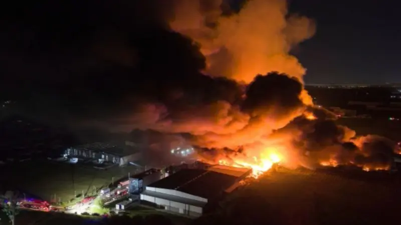 فيديو - ما هو سبب انفجار الأرجنتين الهائل؟