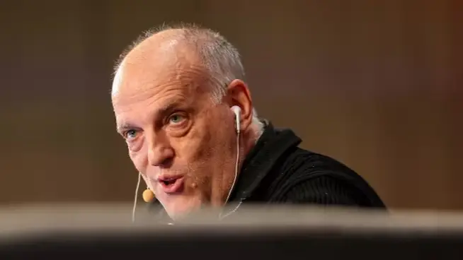 تيباس يوجه رسالة قوية لفلورنتيو بيريز