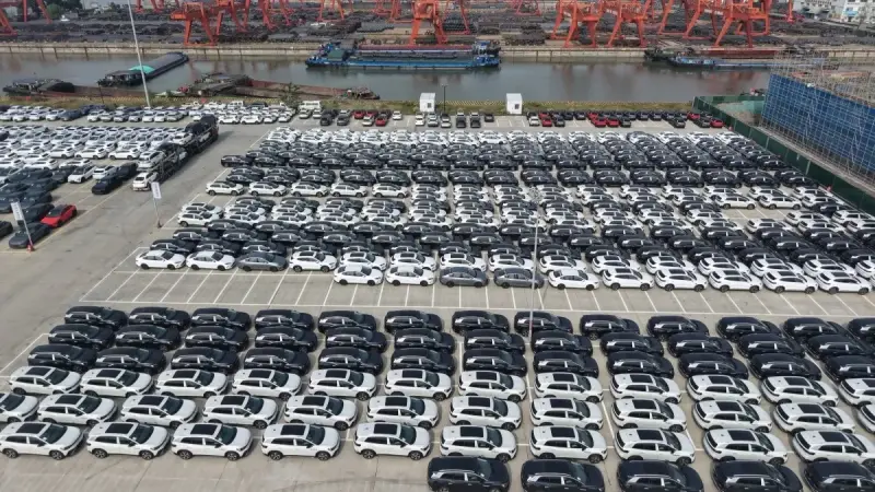 تراجع صادرت السيارات الألمانية إلى أميركا 14%.. ما السبب؟