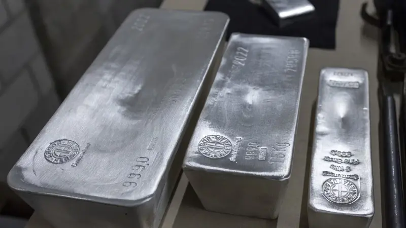 سعر الفضة اليوم في مصر والسعودية وسط غياب تأثر محرك هام