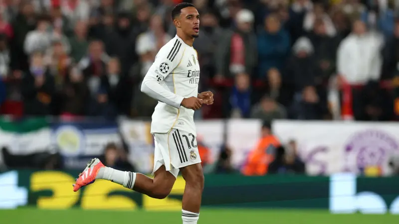 الدوري الإسباني - ريال مدريد يستعيد أرنولد ومبابي محل شك أمام سوسييداد