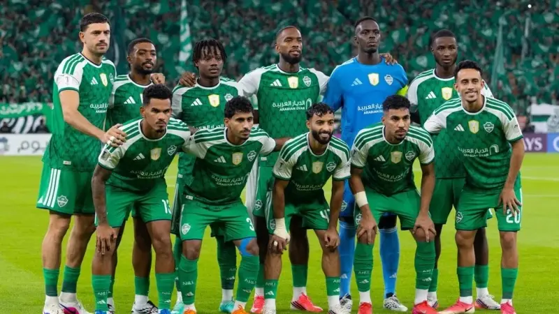 القنوات الناقلة لمباراة الأهلي ضد صن داونز في كأس القارات للأندية مع الموعد