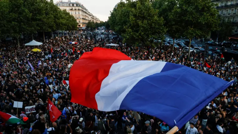 فرنسا.. ضريبة ثروة مقابل دعم موازنة 2026