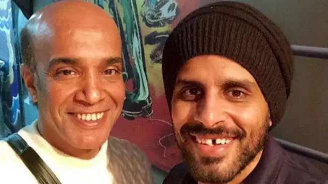 فيديو - انهيار حمدي الميرغني في جنازة سليمان عيد وسط حضور فني كبير