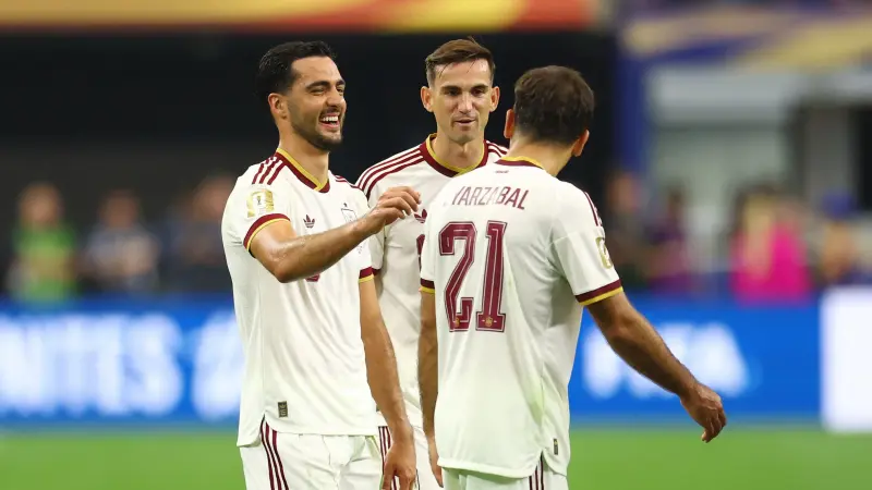 مع اقتراب رحيل ألفاريز.. أتلتيكو مدريد يحدد خليفته المحتمل