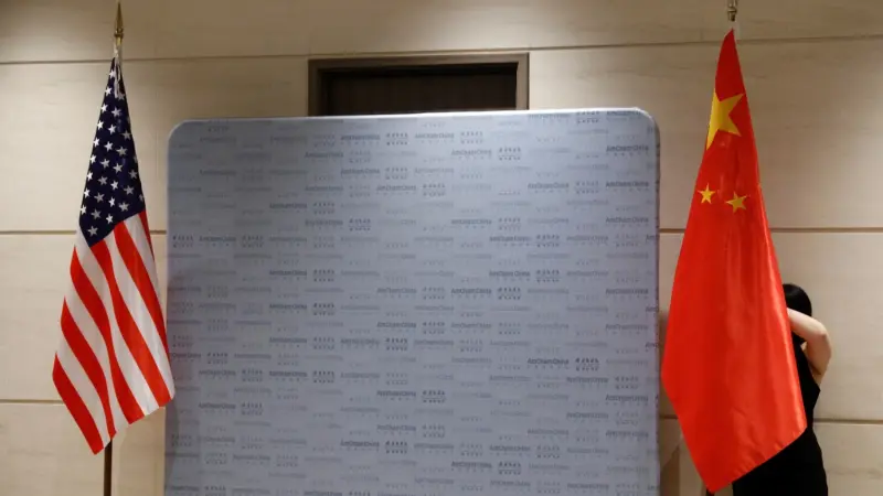 كيف أدى تفاوت الدخل في أميركا والصين إلى أزمة ديون حكومية؟