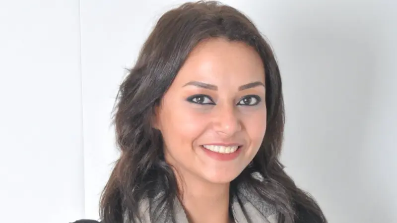جدل واسع.. ما سبب القبض على الفنانة هالة سرور؟