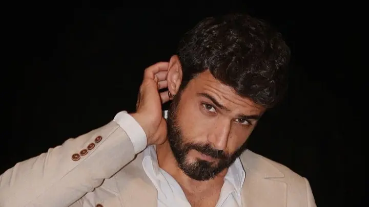 فيديو - وسام فارس: زوجتي سارة أبي كنعان غيرت حياتي وأخشى فقدانها