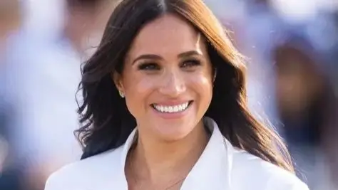 بعد قطيعة طويلة.. ميغان ماركل تتواصل مع والدها لهذا السبب
