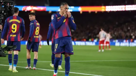 related_news_inside_blogsطوارئ في برشلونة وريال مدريد لتجاوز عثرات الليغا والتركيز على دوري أبطال أوروبا