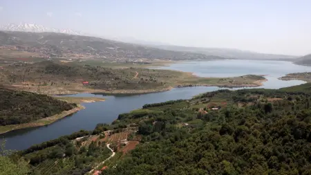 تحذيرات إسرائيل تزيد البحث عنه.. أين يقع نهر الليطاني في لبنان؟