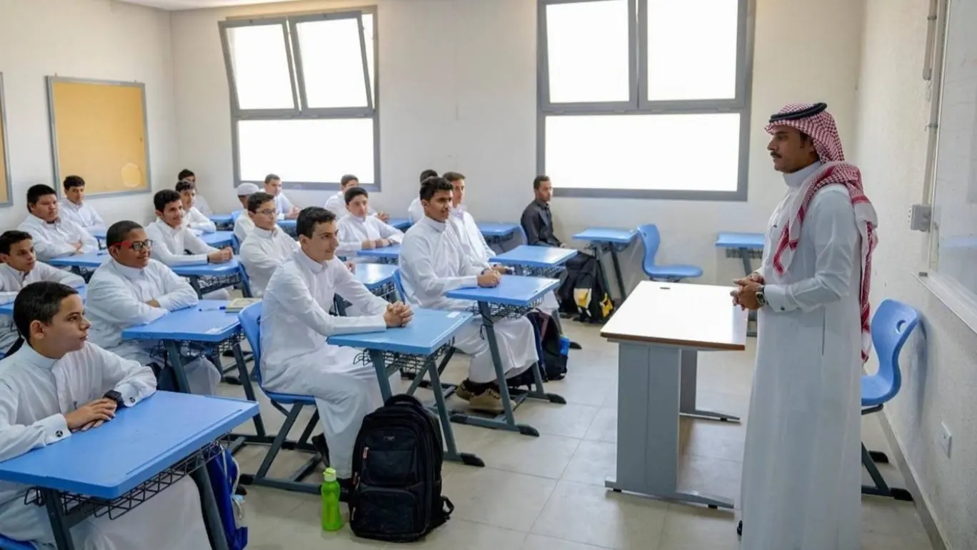البرنامج يركز على تطوير مهارات التدريس وإدارة الصف والتقويم (إكس) البرنامج يركز على تطوير مهارات التدريس وإدارة الصف والتقويم (إكس)