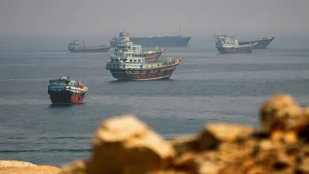 هجوم جديد على سفينة في مضيق هرمز يُثير مخاوف حول إمدادات النفط