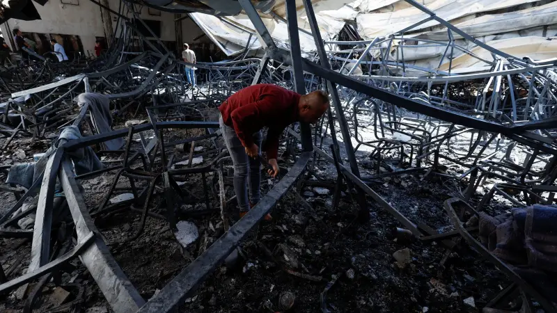 فيديو وصورة - ماذا نعرف عن العريس والعروس بعد حريق حفل زفافهما في العراق؟