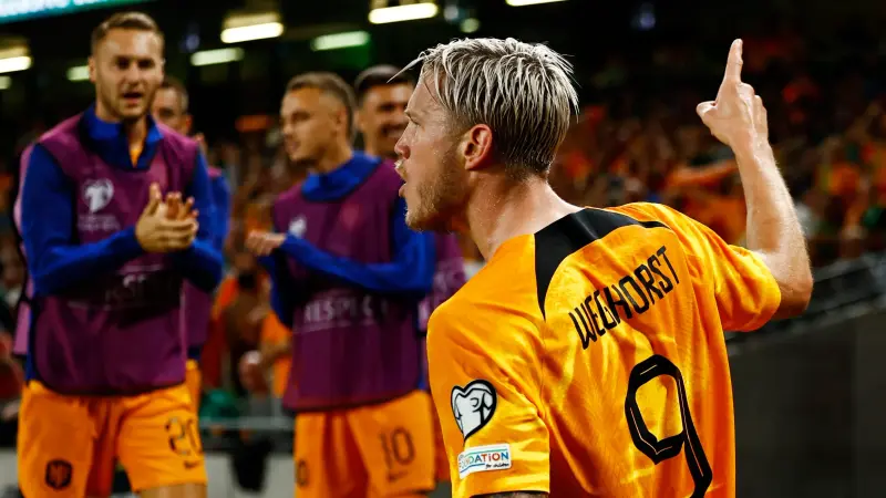 القنوات الناقلة لمباراة هولندا اليوم ضد إسكتلندا مع التشكيلة المتوقعة.. هولندا تتطلع لمواصلة نسقها التصاعديّ