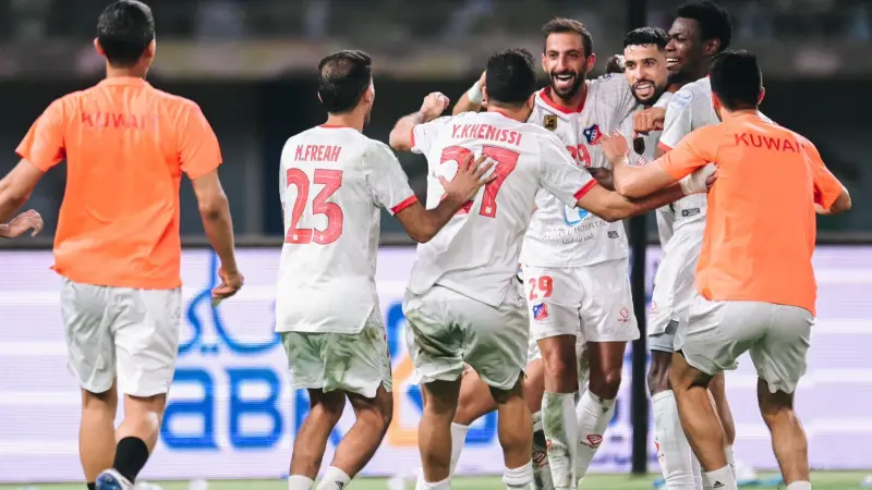 الكويت الكويتي يتوج بلقب كأس ولي العهد بهدف قاتل