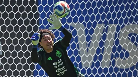 related_news_inside_blogsكأس العالم 2026 - هل يشارك أوتشوا مع المكسيك أمام كوريا الجنوبية؟.. أغيري يحسم موقفه