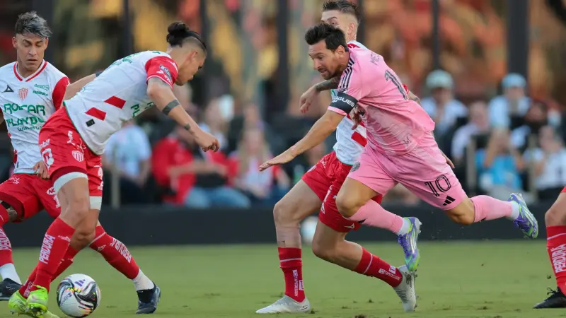 القنوات الناقلة لمباراة إنتر ميامي اليوم ضد بوماس في كأس الدوريات 2025 مع الموعد