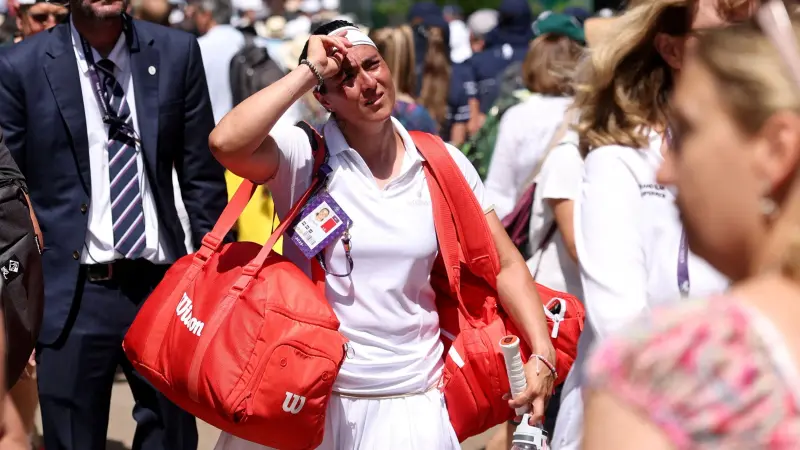 نتائج بطولة ويمبلدون 2025 - خروج ميدفيديف ودموع أنس جابر ضمن أبرز مفاجآت اليوم الأول