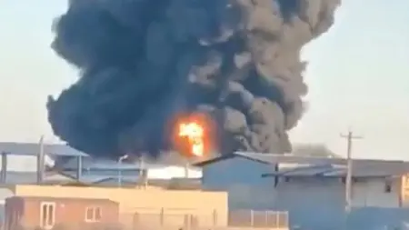 related_news_inside_blogsفيديو - اللحظات الأولى للضربات الإسرائيلية على إيران