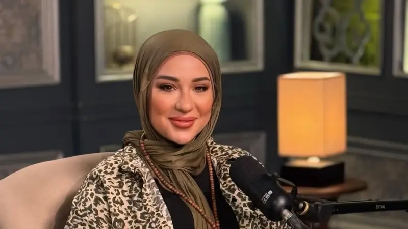 أسما شريف منير تتحدث عن خطوة التخلص من شعرها وفقدان والدتها