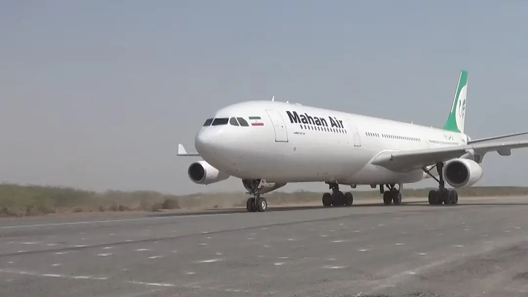 إلغاء رحلات طهران إلى بغداد ومسقط (رويترز) إلغاء رحلات طهران إلى بغداد ومسقط (رويترز)