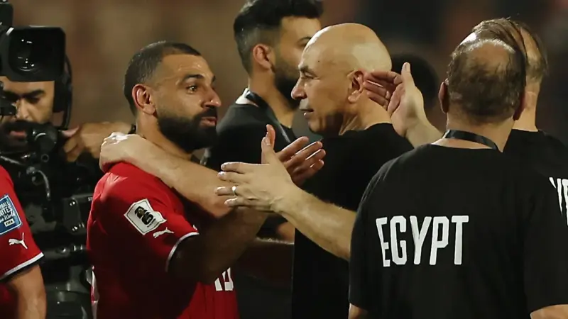 قرار رسمي من الاتحاد المصري بسبب حلقة حسام حسن مع رامز جلال