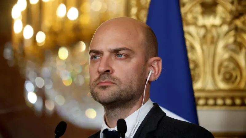 وزير الخارجية الفرنسي من دمشق: الحرب ضد "داعش" أولوية مطلقة لنا