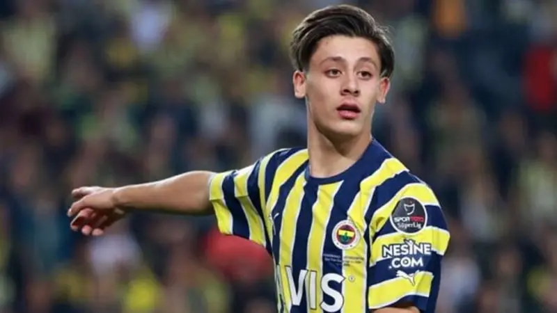 فضّل الانضمام إلى ريال مدريد على برشلونة.. من هو التركي أردا غولير؟