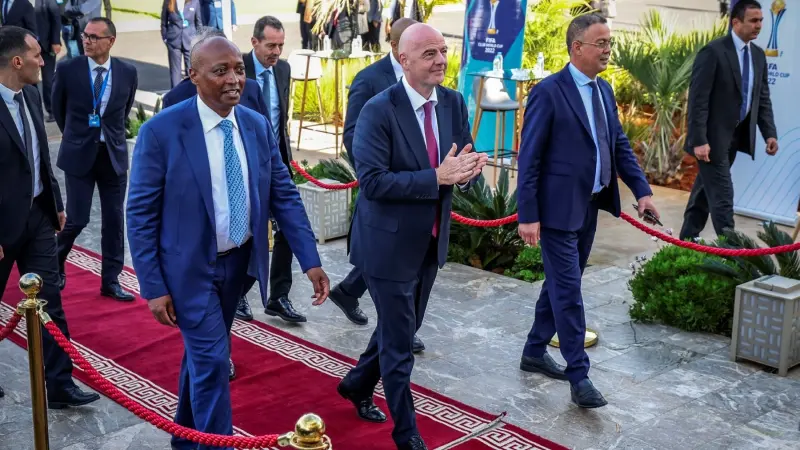 نتائج انتخابات الاتحاد الإفريقي لكرة القدم.. موتسيبي يفوز بولاية ثانية