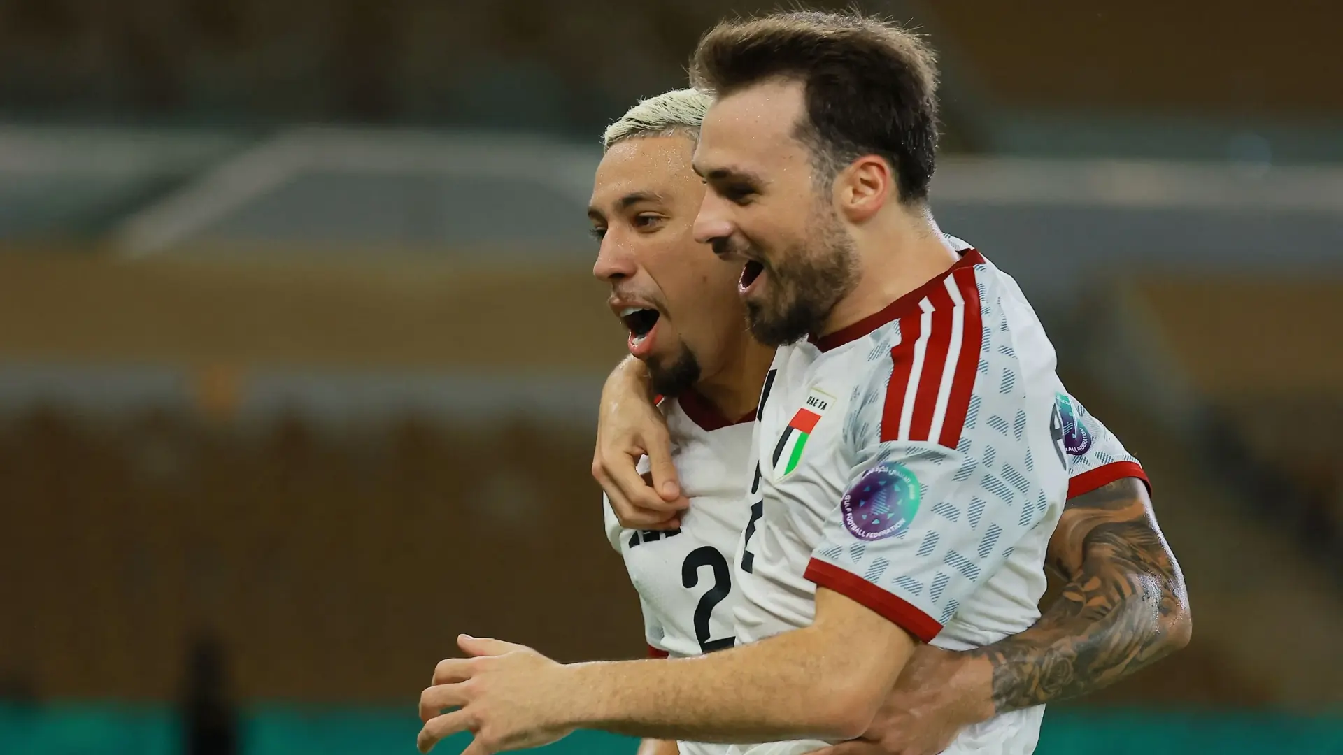 بالا يدعم هجوم المنتخب الإماراتي (رويترز) بالا يدعم هجوم المنتخب الإماراتي (رويترز)