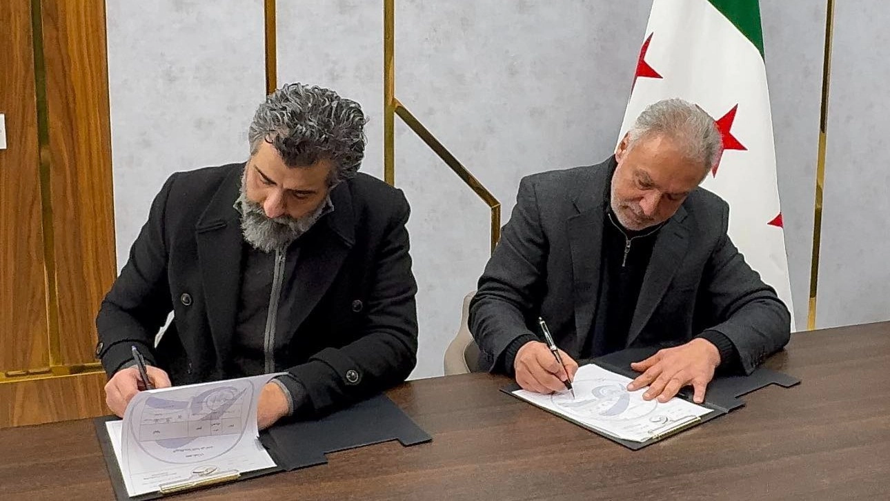 من هو محمد حمشو الذي وقع اتفاقا شاملا مع الحكومة السورية؟ 