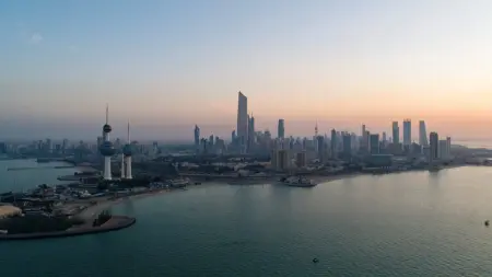 related_news_inside_blogsهجوم مزدوج يطال البنية التحتية لميناء مبارك الكبير في الكويت