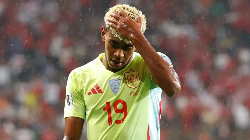 بعد إصابة يامال.. "يويفا" و"فيفبرو" يدعوان لحماية اللاعبين من ضغط المباريات