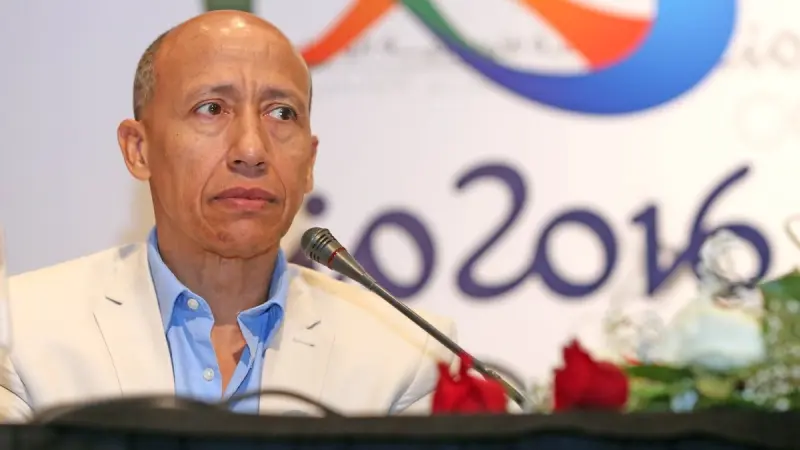 من بطل عالمي إلى مشرد في الشارع.. من هو سعيد عويطة؟