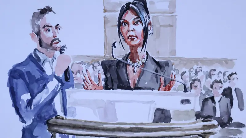 صور - هذا ما حصل مع كيم كارداشيان خلال شهادتها في المحكمة