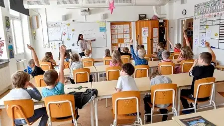 related_news_inside_blogsإغلاق عشرات المدارس في السويد بعد تهديدات بالعنف