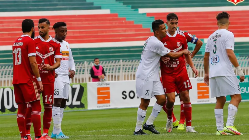 شباب بلوزداد يفاوض كولر وموسيماني قبل موقعة الزمالك الإفريقية